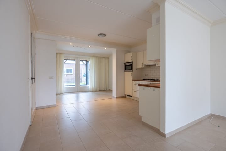 Foto 11 van Valeriaan 12