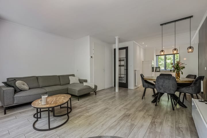 Foto 5 van van Heutszlaan 146-1