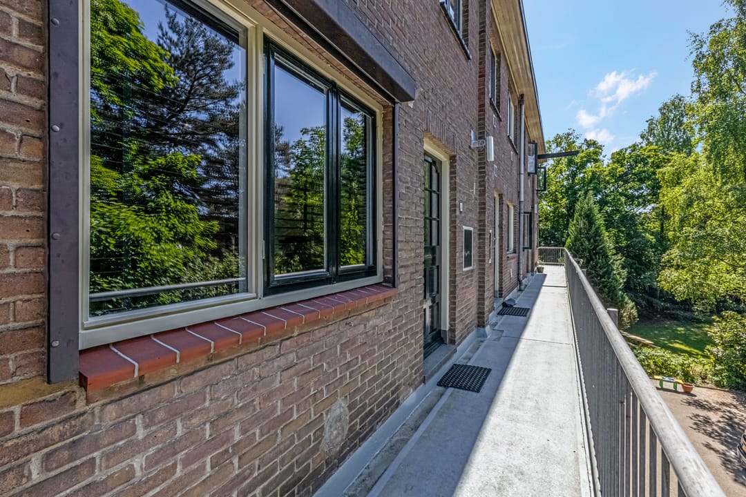 Foto 32 van van Heutszlaan 146-1