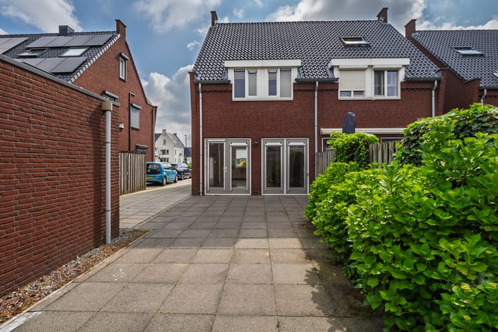 Foto 2 van Vervoornlaan 17