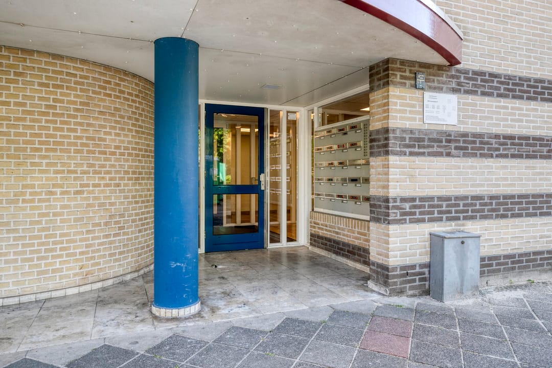 Photo 28 of Olof Palmehof 72