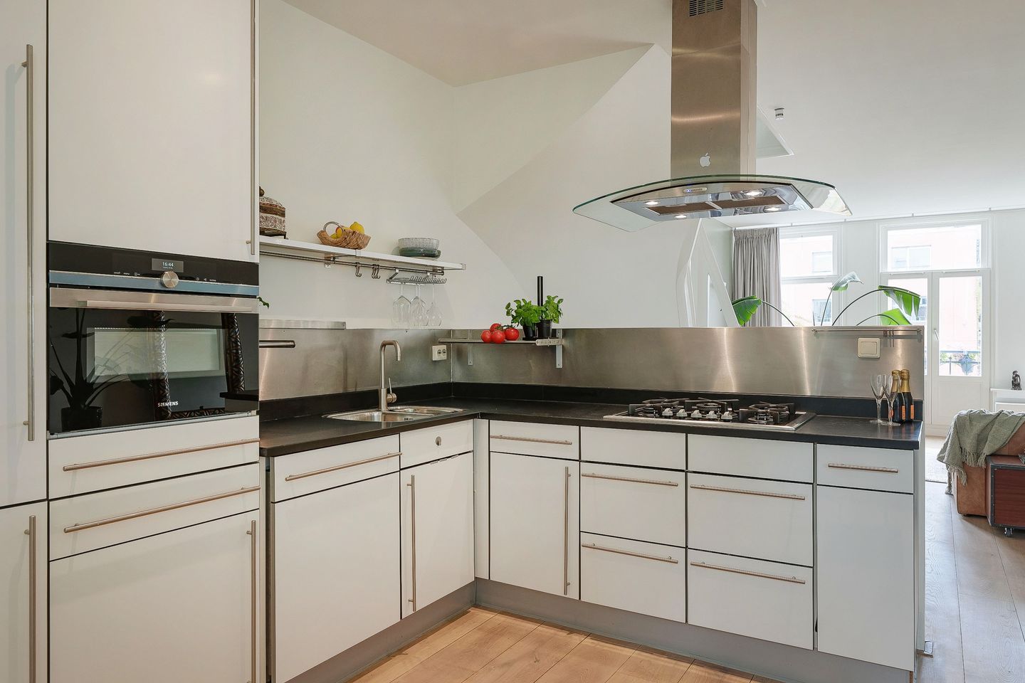 Foto 19 van Van Hallstraat 33-3