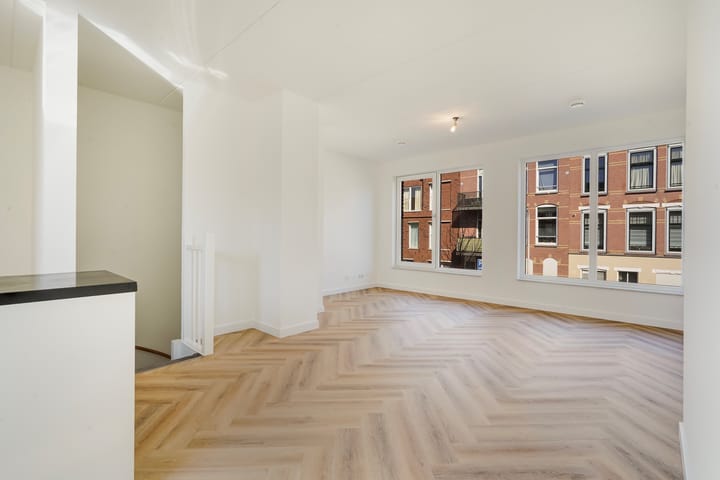 Foto 9 van Reitzstraat 212