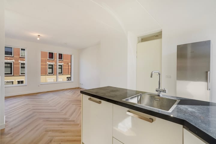 Foto 14 van Reitzstraat 212