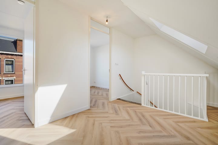 Foto 32 van Reitzstraat 212