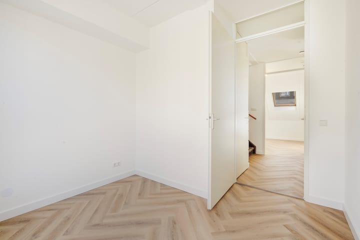 Foto 37 van Reitzstraat 212