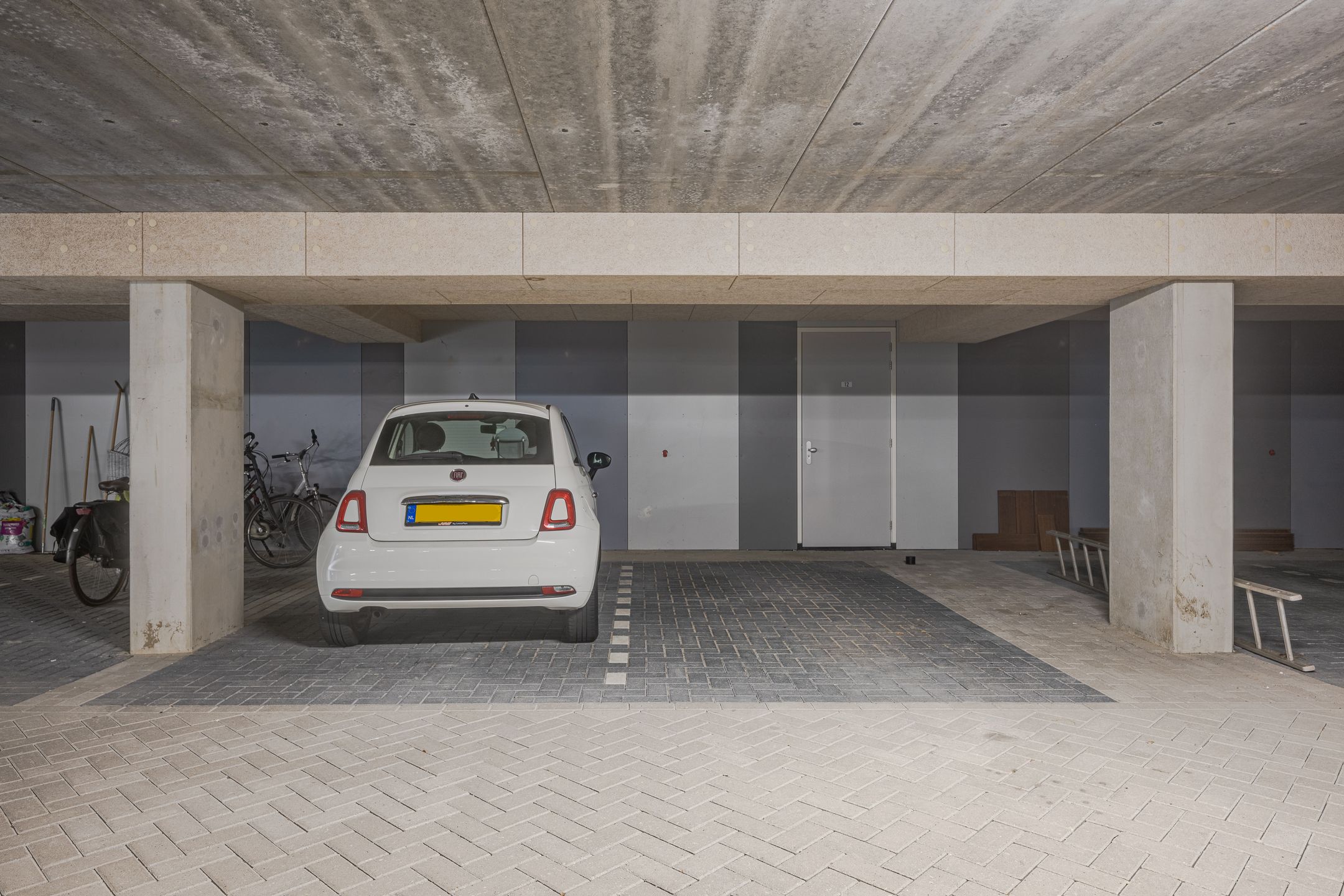 Photo 48 of Nelson Mandelapad 12