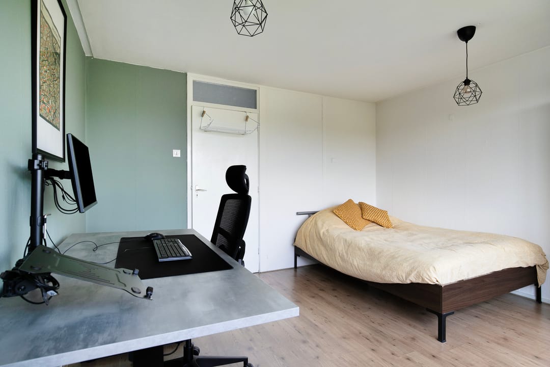 Photo 23 of Nicolaas Anslijnstraat 144