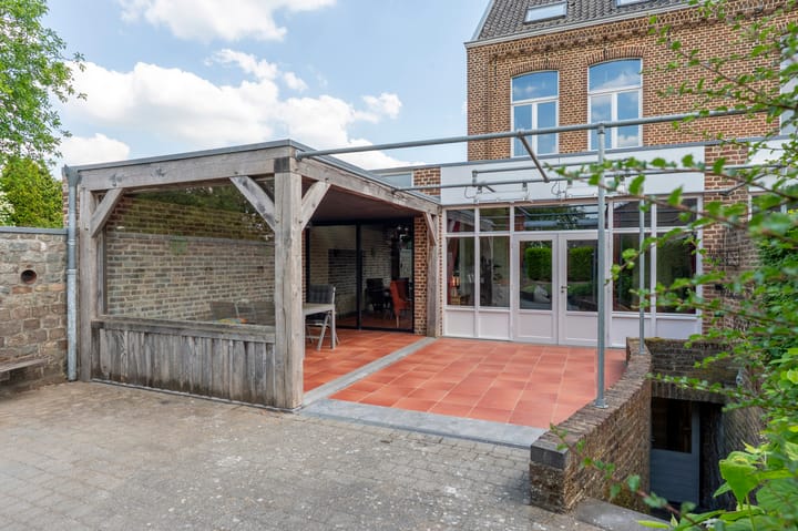 Photo 33 of Burgemeester Beckersweg 53