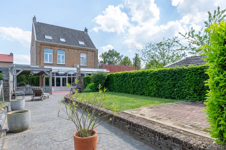 Photo 38 of Burgemeester Beckersweg 53