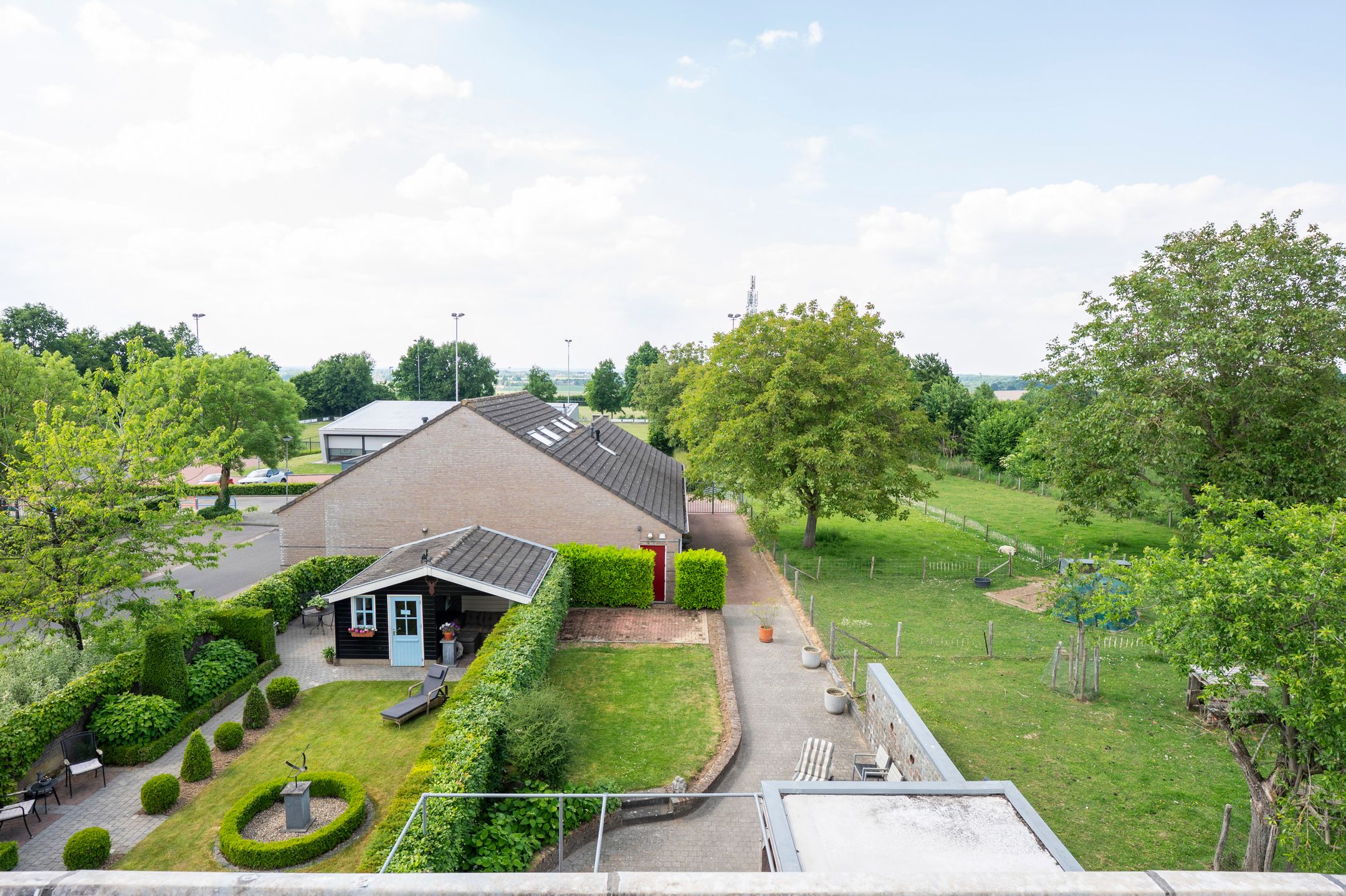 Photo 45 of Burgemeester Beckersweg 53