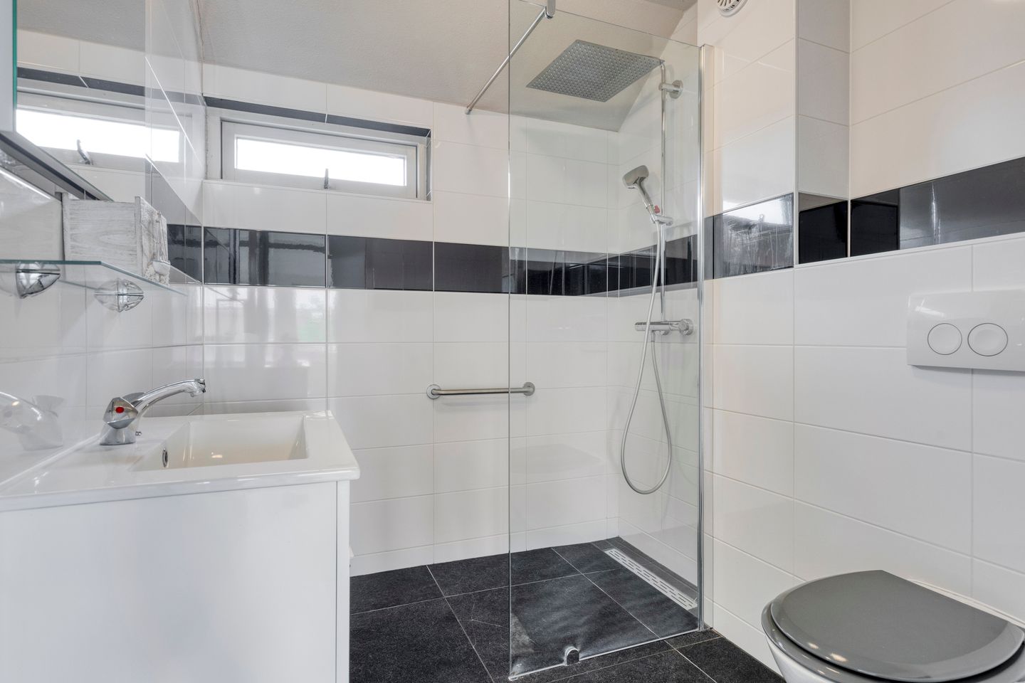 Foto 4 van Gouwe 175