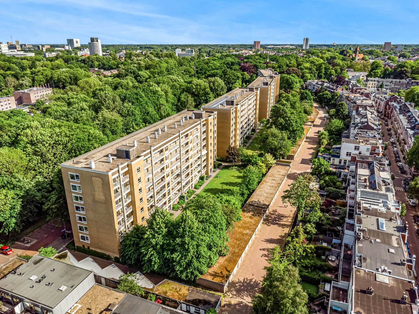 Photo 34 of Karel Doormanlaan 223