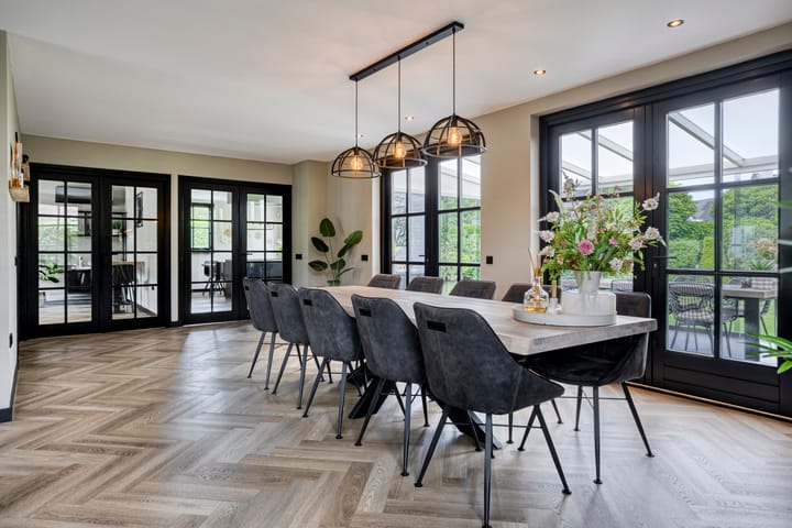 Photo 3 of Matterhorn 24