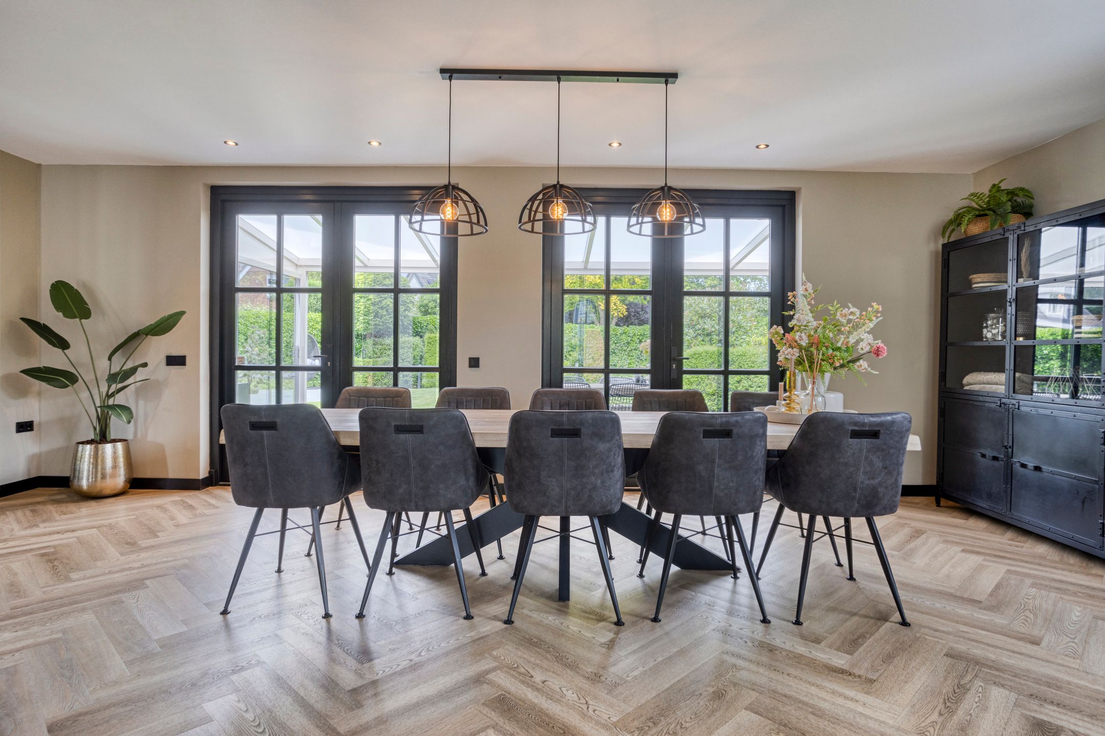 Photo 18 of Matterhorn 24