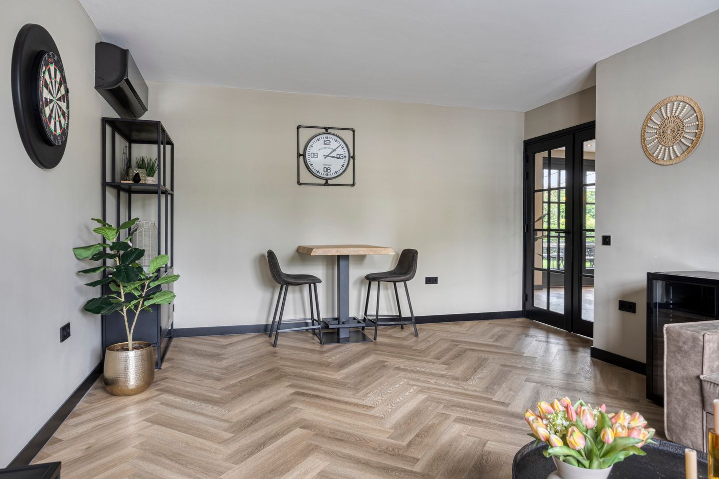 Photo 20 of Matterhorn 24