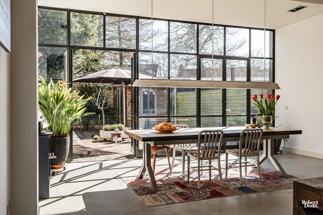 Photo 2 of Zuider Emmakade 47