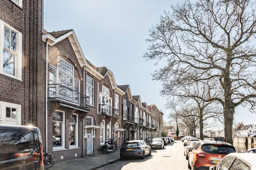 Photo 38 of Zuider Emmakade 47