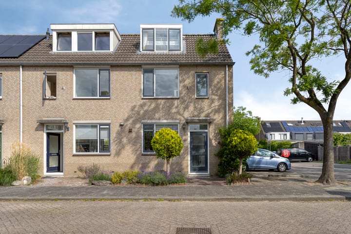 Foto 3 van Van Reedestraat 18