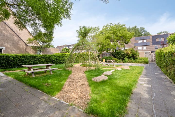 Foto 27 van Van Reedestraat 18