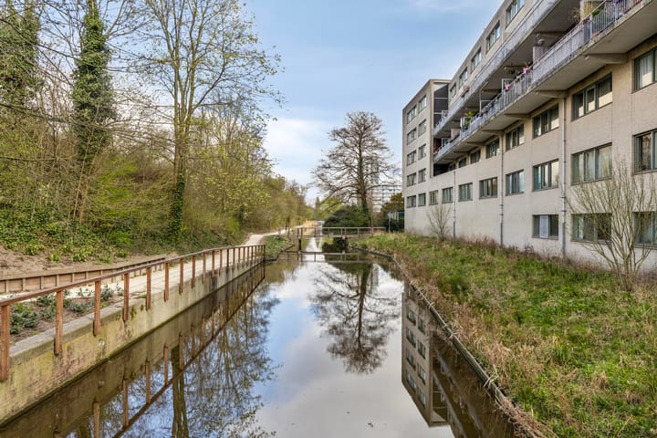 Photo 25 of Johan Jongkindstraat 130