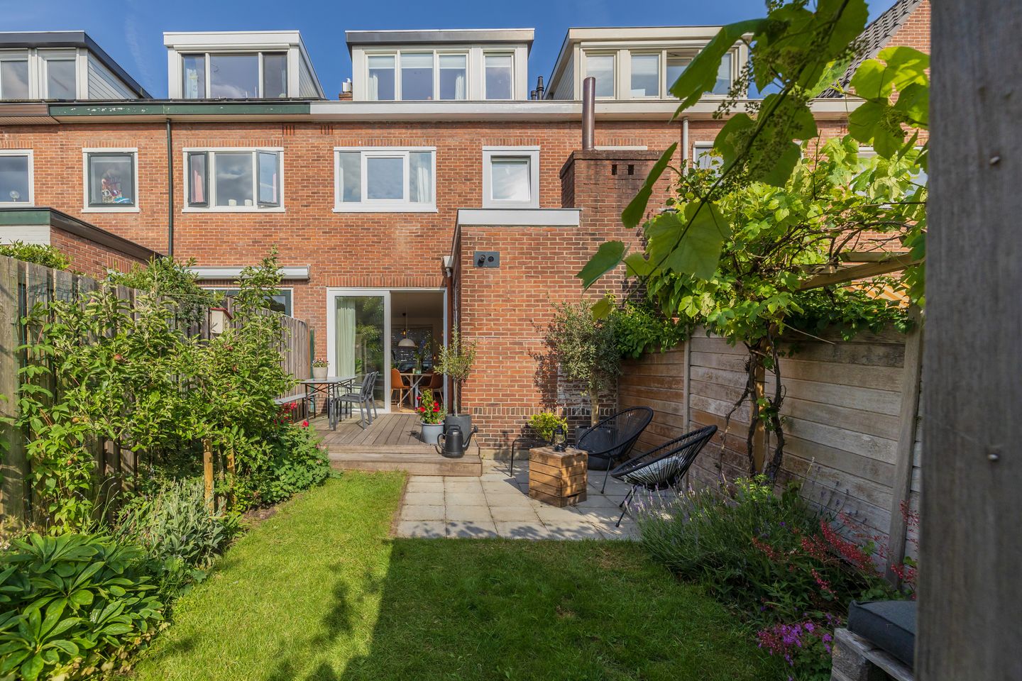 Foto 20 van Jan van den Bergstraat 51