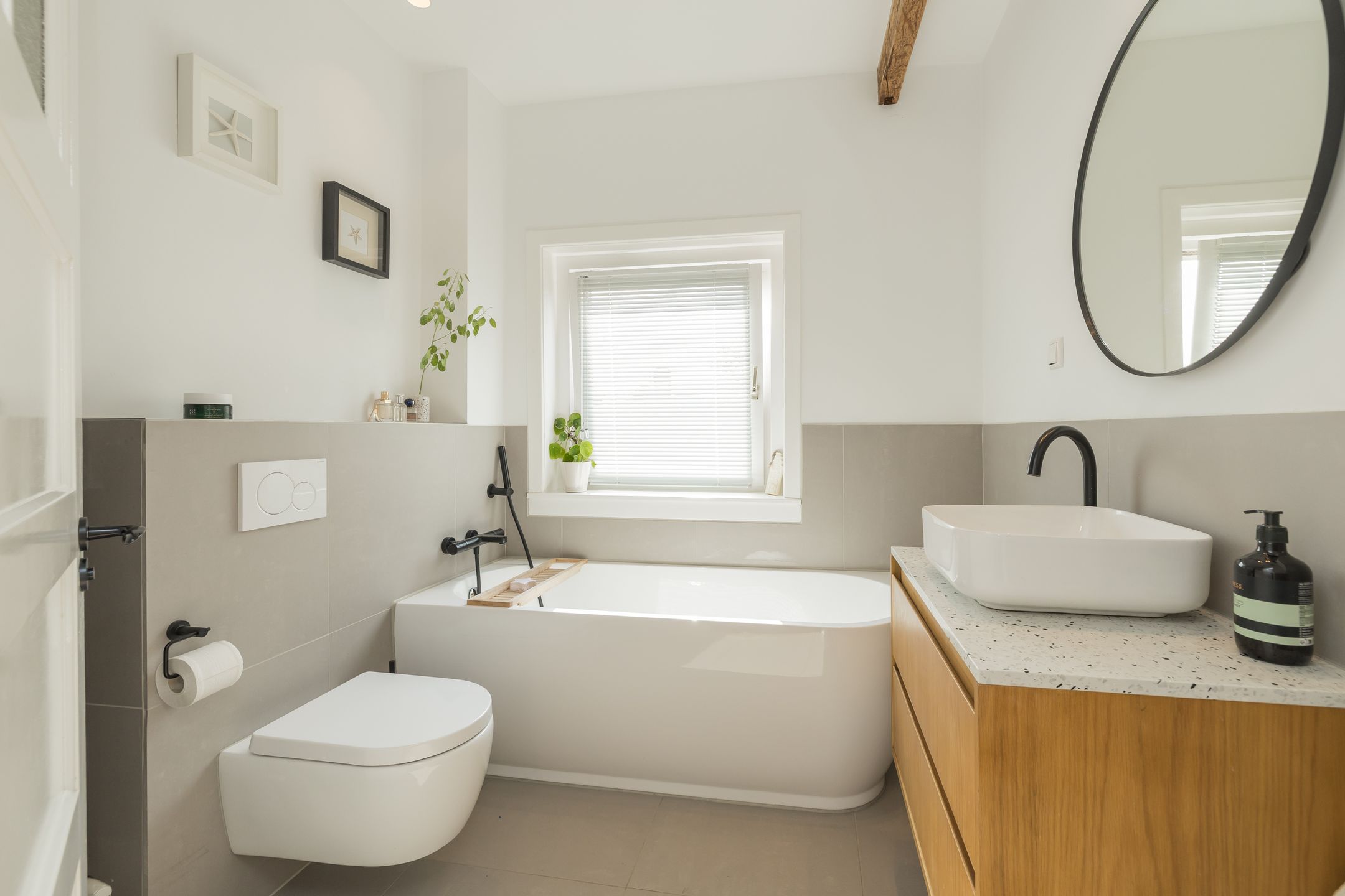 Foto 24 van Jan van den Bergstraat 51