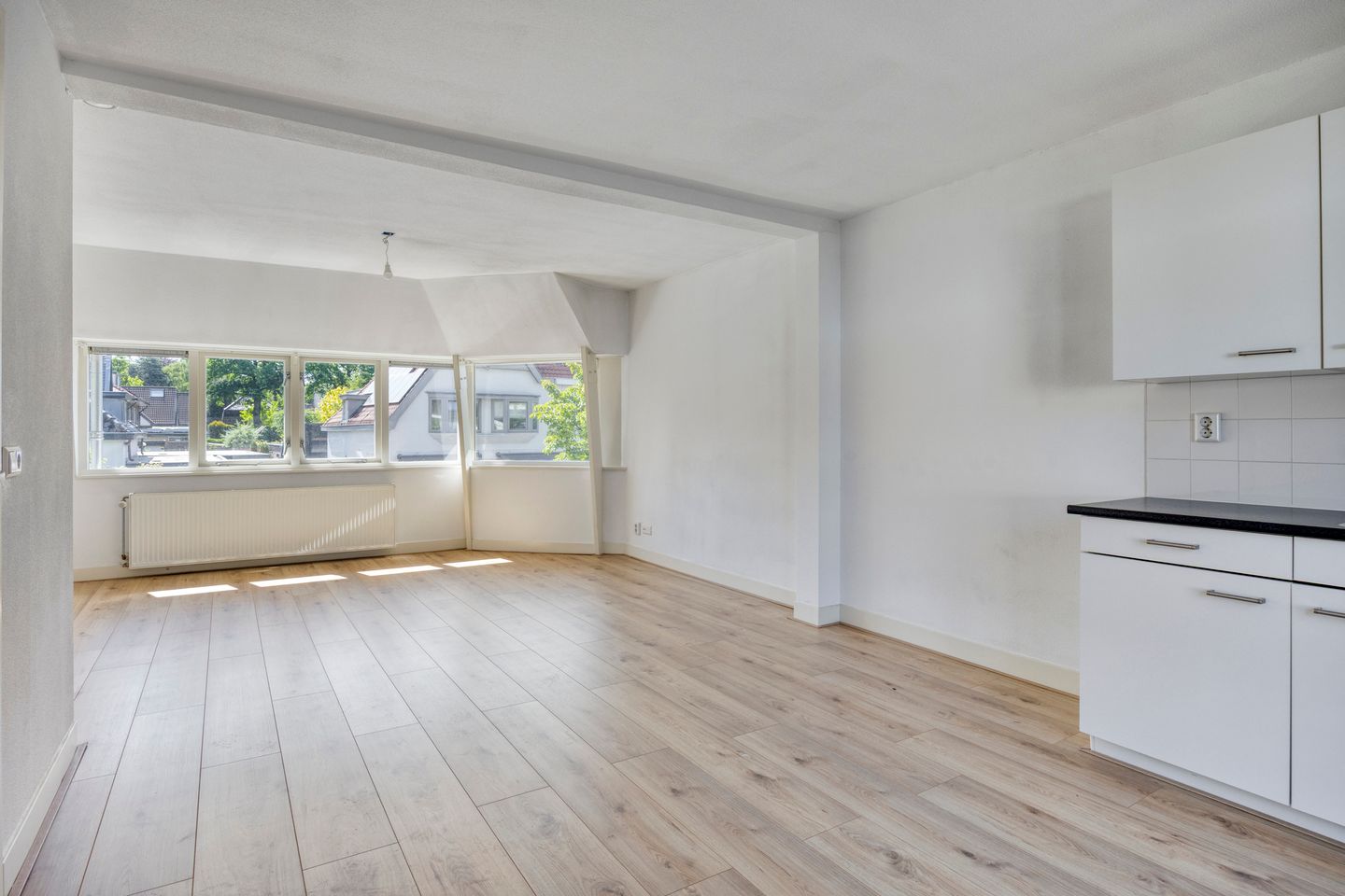 Foto 4 van Koninginnelaan 18-01