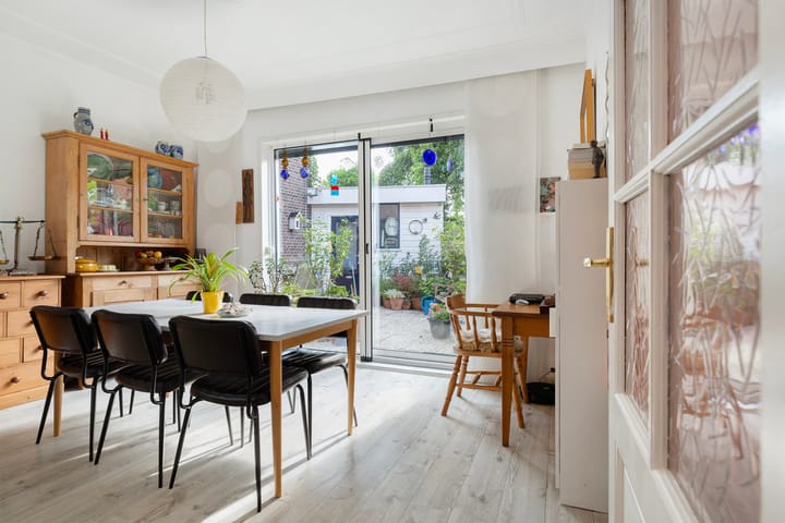 Foto 14 van Oranjeplein 7