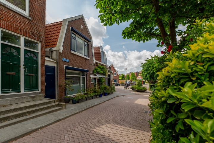 Foto 43 van Oranjeplein 7