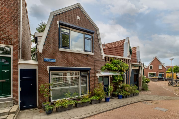 Foto 44 van Oranjeplein 7