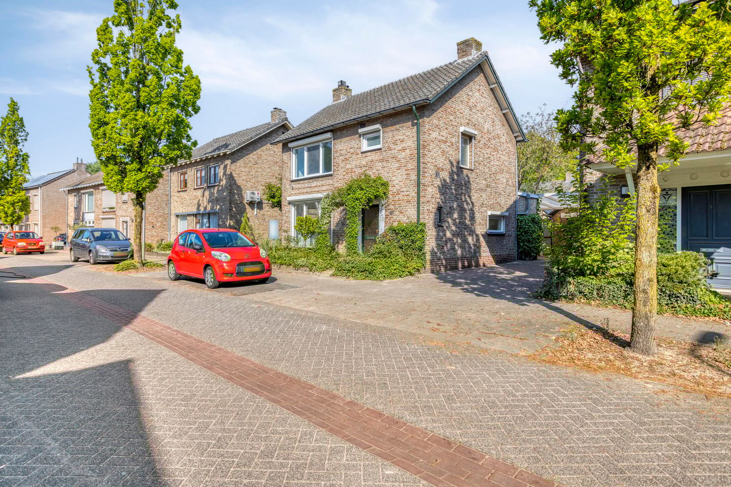 Photo 1 of Driek van Erpstraat 27