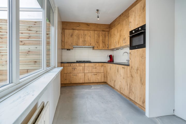 Photo 10 of Driek van Erpstraat 27