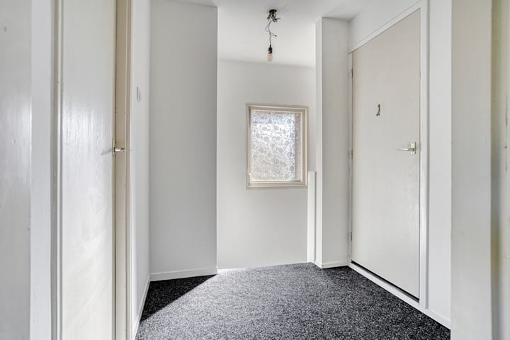 Photo 15 of Driek van Erpstraat 27