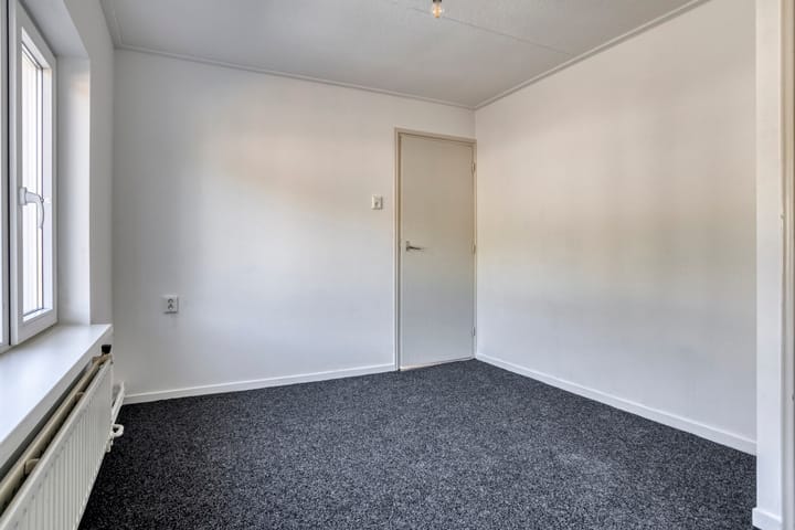 Photo 17 of Driek van Erpstraat 27