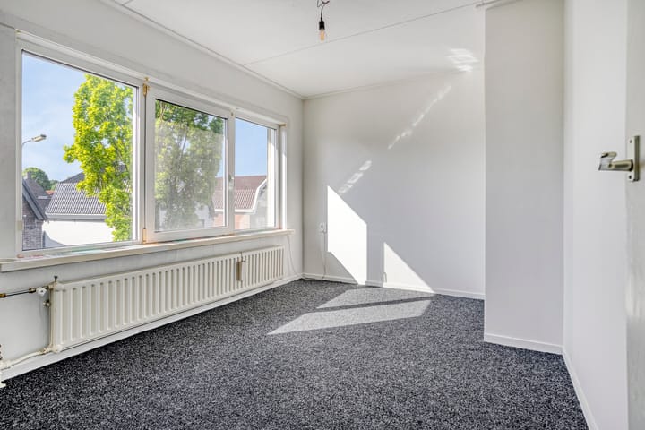 Photo 21 of Driek van Erpstraat 27