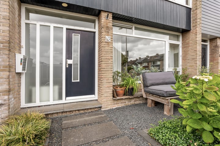 Foto 6 van Troelstrastraat 50