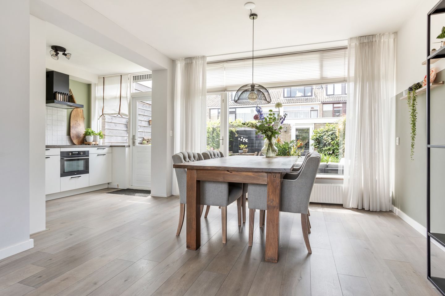 Foto 10 van Troelstrastraat 50