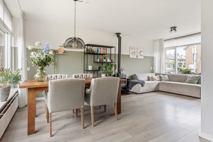 Foto 12 van Troelstrastraat 50