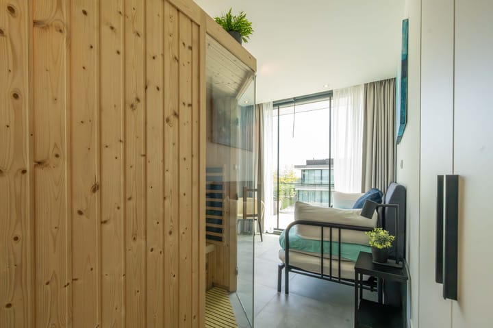 Photo 41 of Dokpolderweg 2