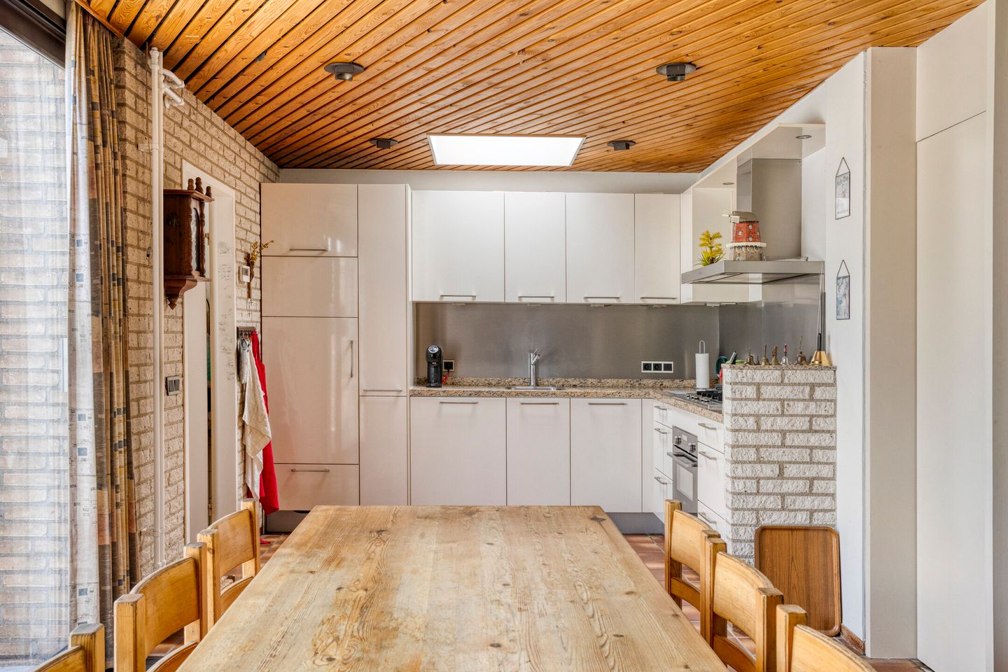 Foto 14 van Oranjestraat 17