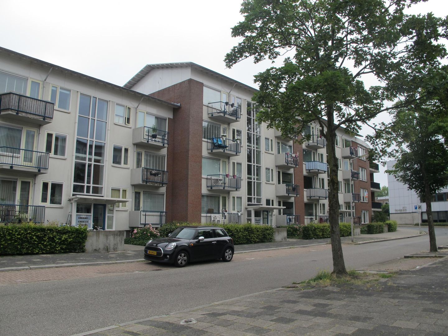 Foto 1 van Van Lodensteynstraat 129