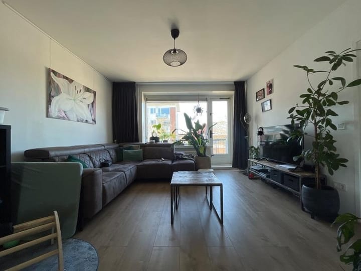 Foto 4 van Van Lodensteynstraat 129