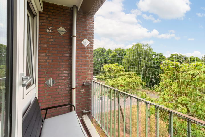 Foto 17 van Ernst Casimirlaan 99