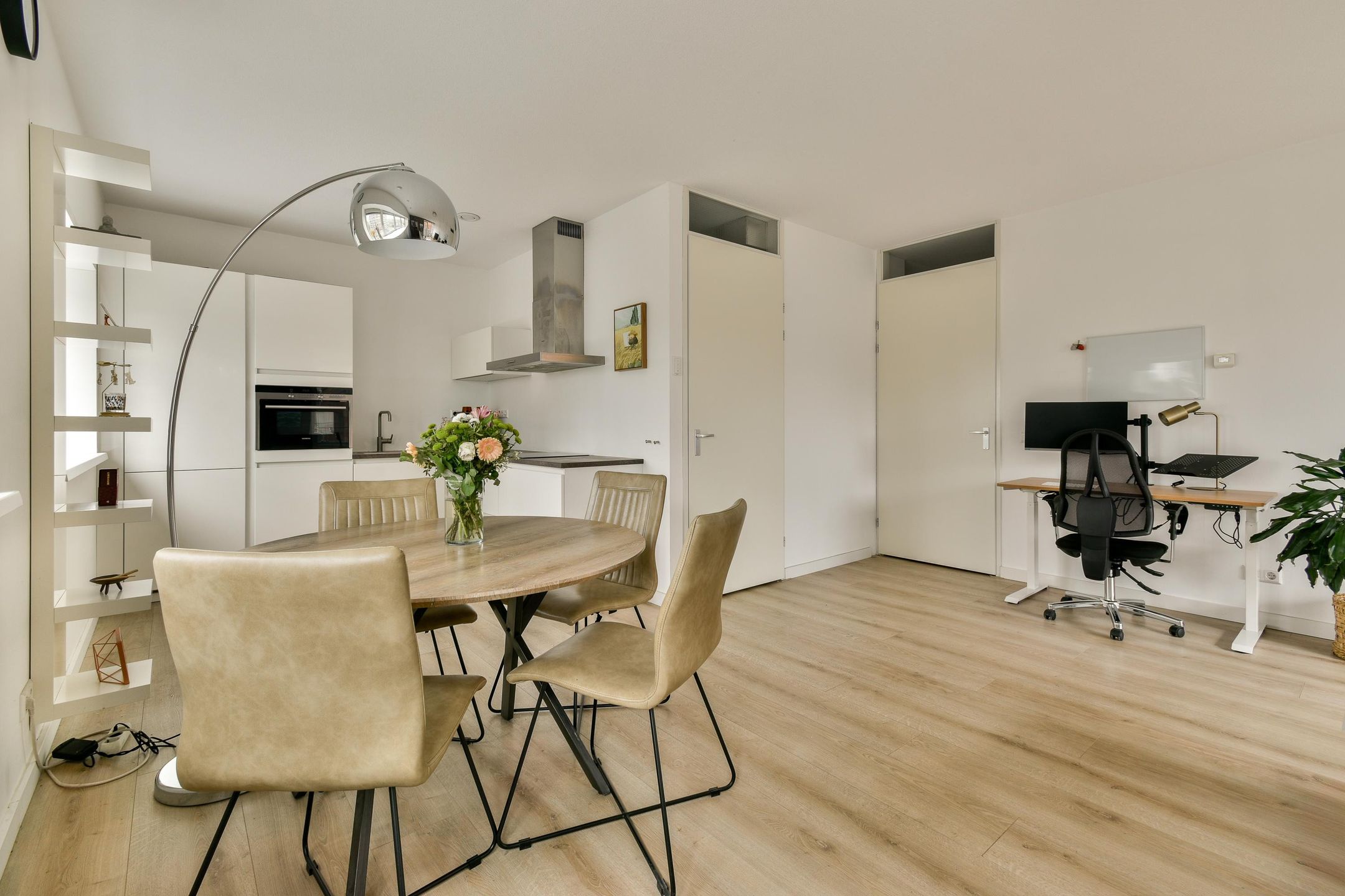 Foto 12 van Waterlandplein 22-D1