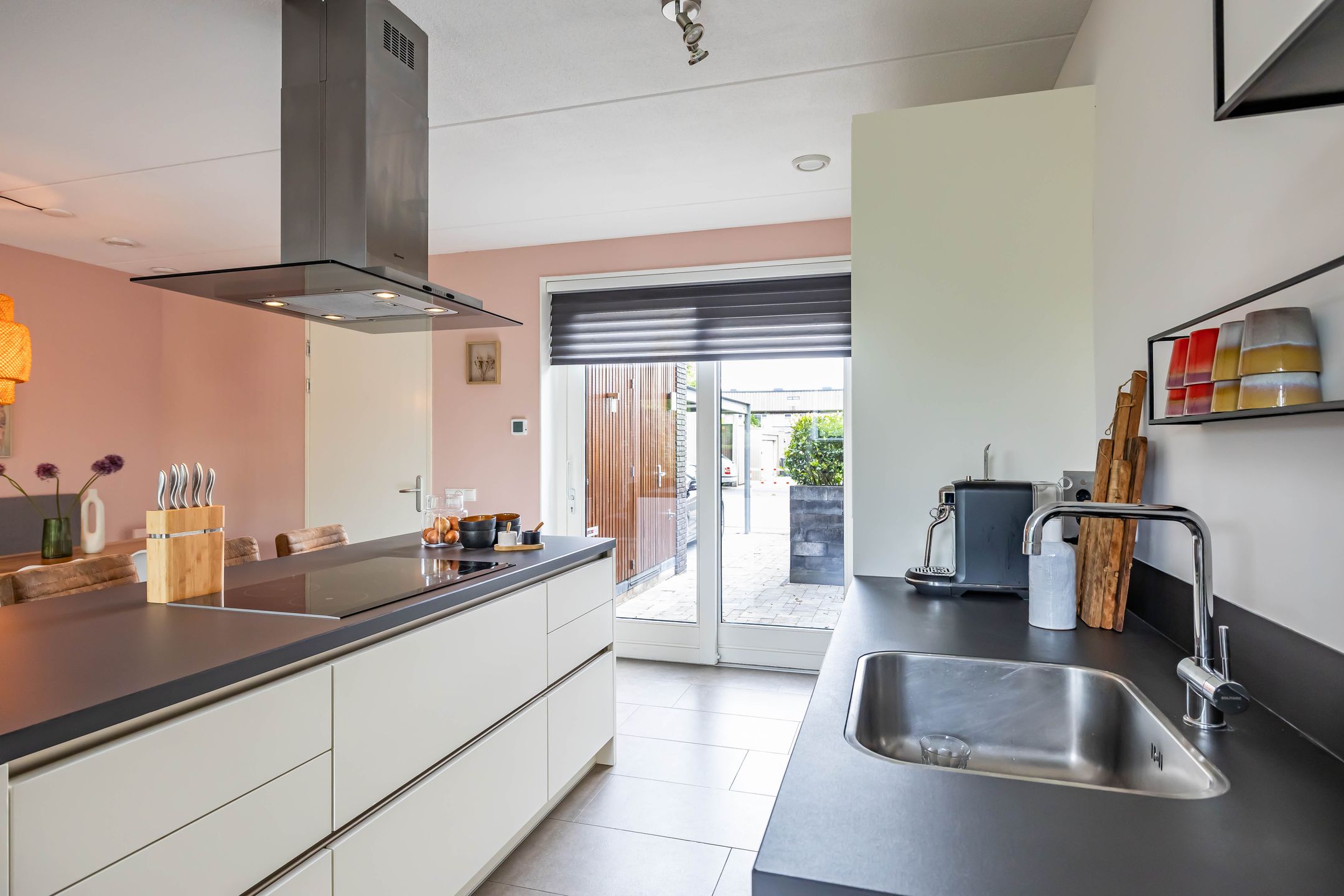 Foto 12 van Onyxstraat 20