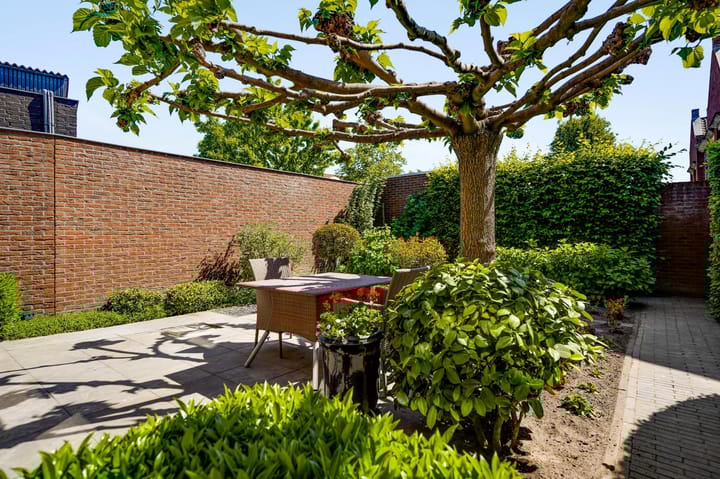 Foto 28 van Franciscuslaan 8-A