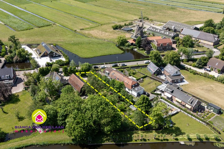 Photo 1 of Dorpsstraat tpv nr 1 (naast nr 5)