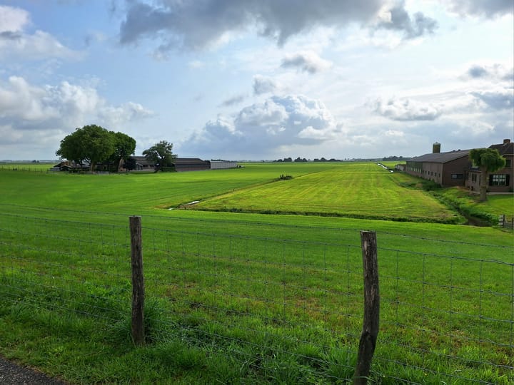 Photo 14 of Dorpsstraat tpv nr 1 (naast nr 5)