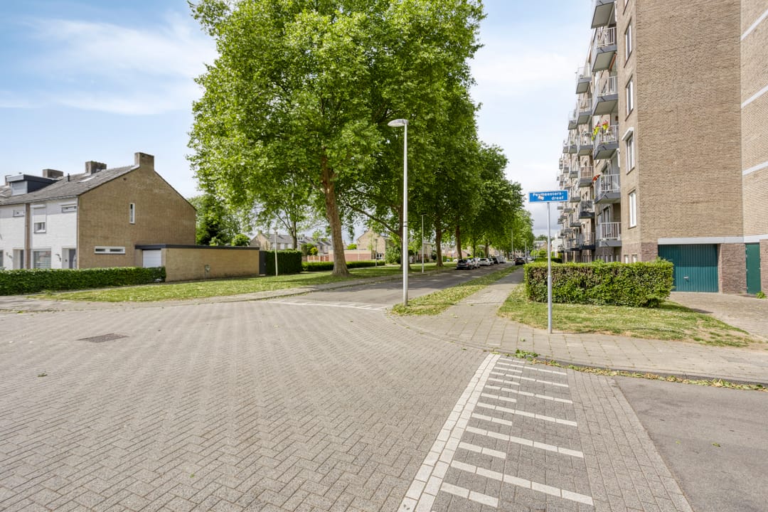 Foto 31 van Keurmeestersplein 2-D